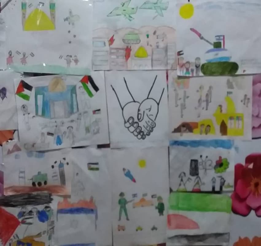 نقاشی دانش آموزان در حمایت از کودکان فلسطین